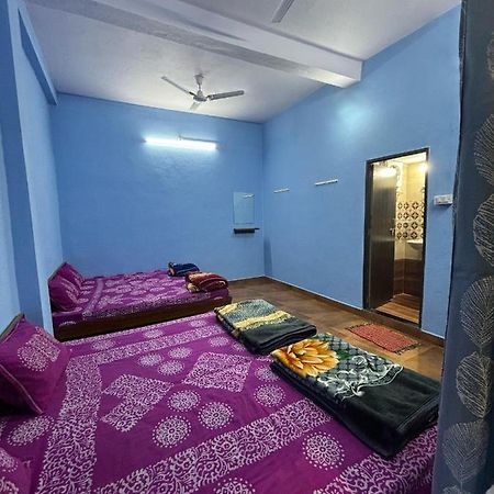 Hotel Shri Kunj Ujjain Buitenkant foto