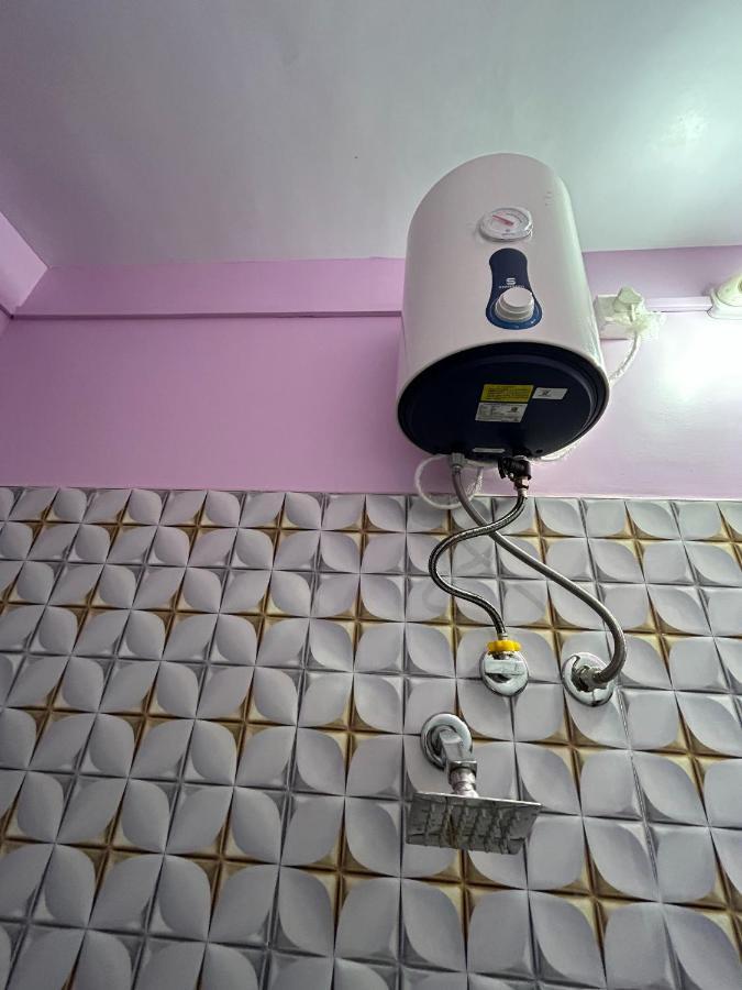 Hotel Shri Kunj Ujjain Buitenkant foto