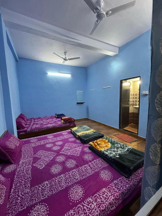 Hotel Shri Kunj Ujjain Buitenkant foto